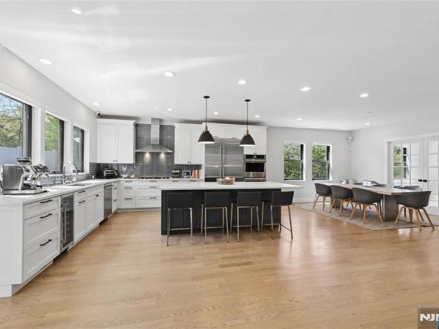 House for sale in Cresskill, New Jersey