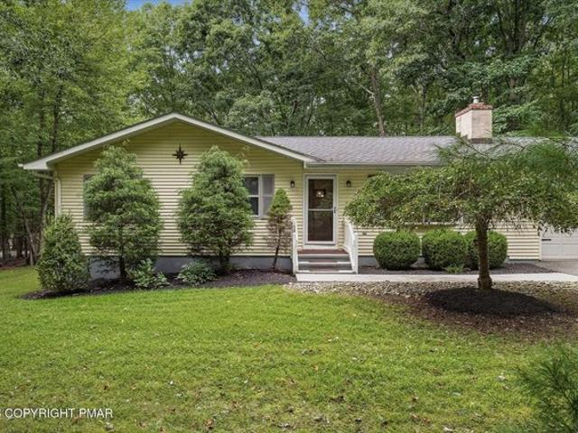 House for sale in Saylorsburg, Ross Township