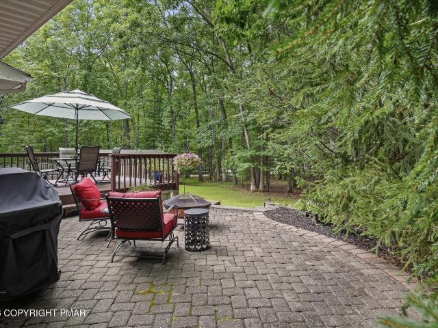 House for sale in Gilbert, Pennsylvania