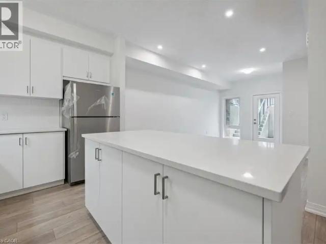 House for rent in Laurentian West, Kitchener
