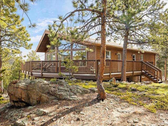 House for sale in Allenspark, Boulder County