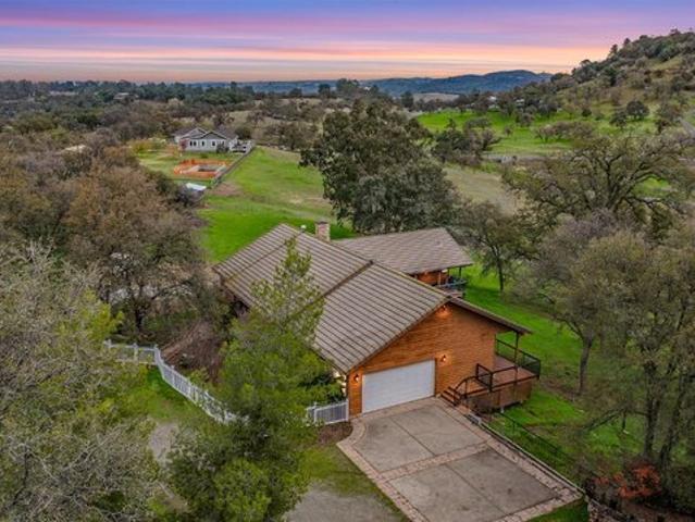 House for sale in Burson, California