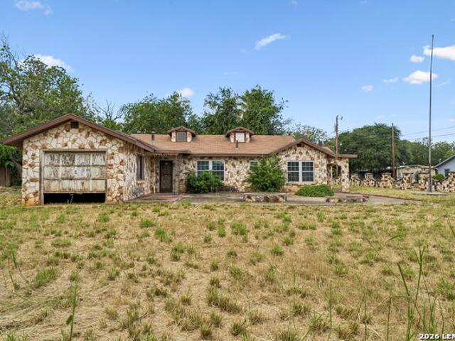 House for sale in Pearsall, Texas