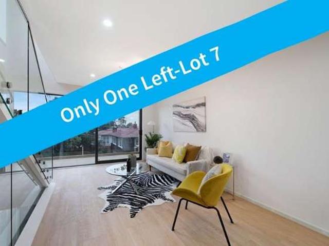 Townhouse for sale in New Lynn
