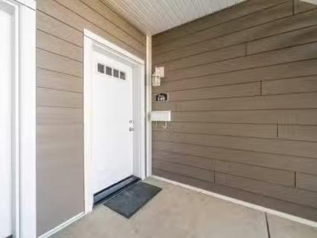 Condo for sale in Medicine Hat, Alberta
