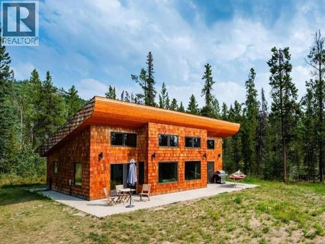 House for sale in Marsh Lake, Yukon