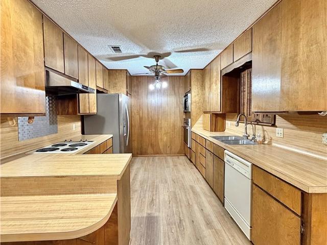 House for sale in Brookhollow Estates, Port Lavaca