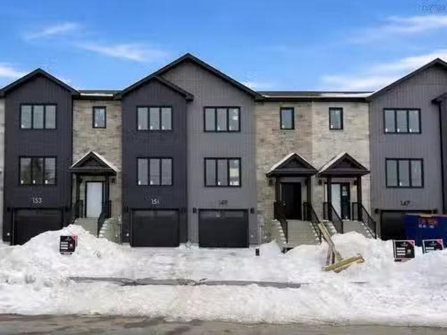 House for sale in Dartmouth, Nova Scotia