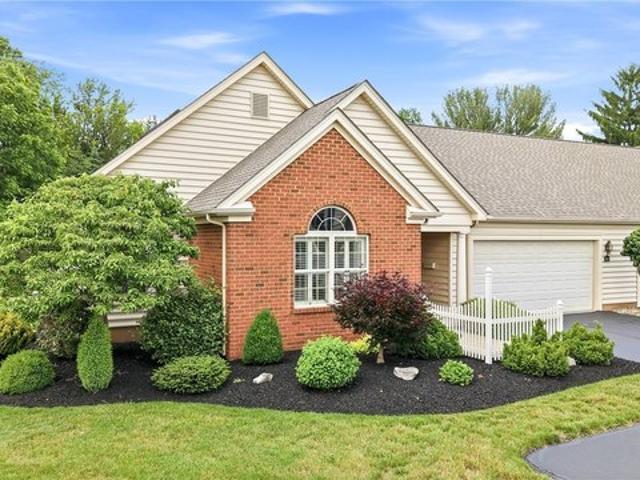 Condo for sale in Columbiana, Ohio