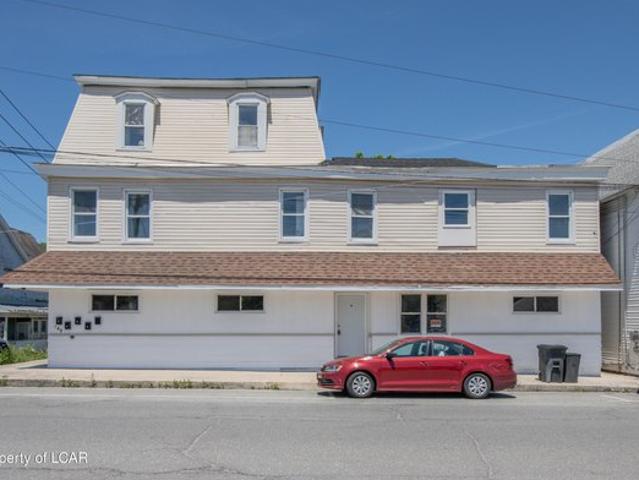 House for sale in Carbon, Pennsylvania