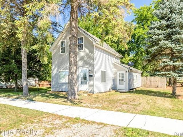 House for sale in Croswell, Michigan