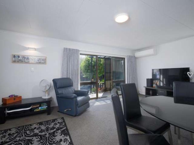 Townhouse for sale in Marlborough