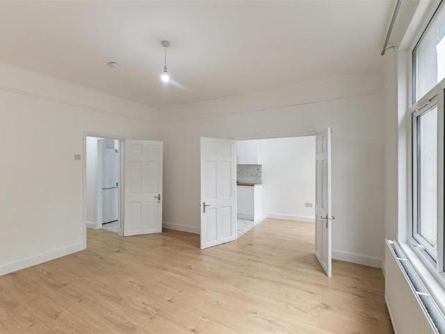 House for rent in Clapham Junction, Greater London