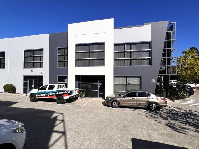 Office for rent in Toombul, Queensland
