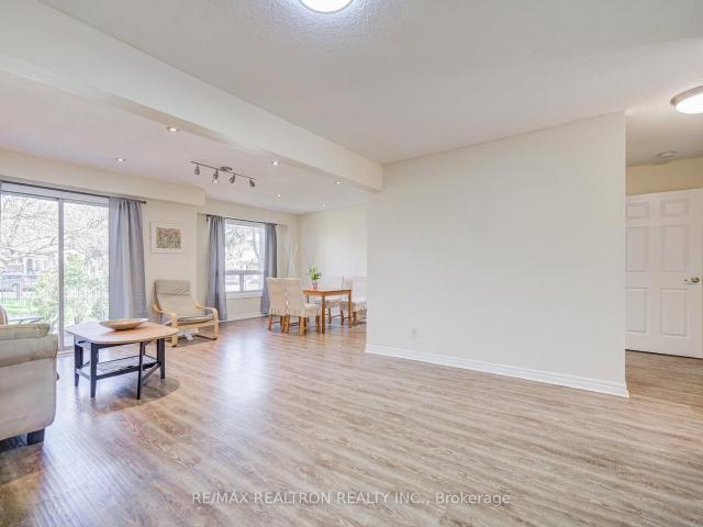 Condo for sale in Mississauga, Ontario