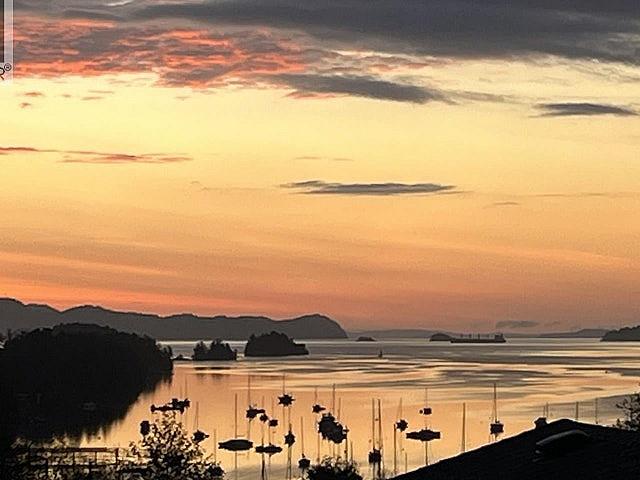 Condo for sale in British Columbia