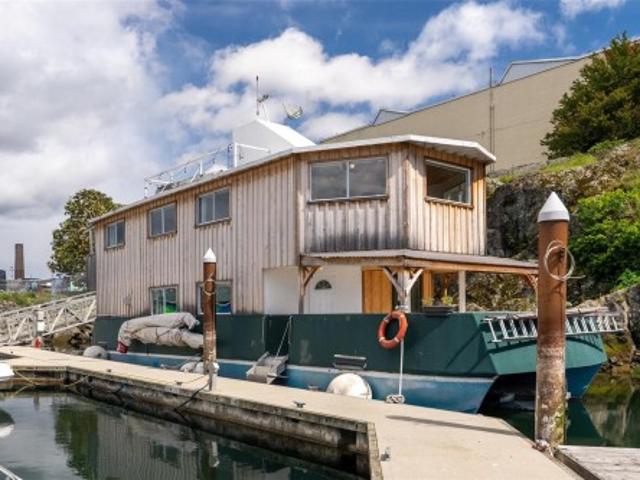 House for sale in Chinatown, Victoria