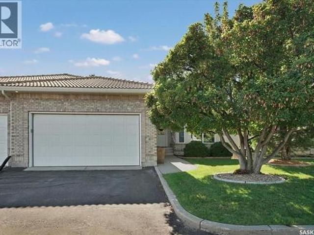 Townhouse for sale in Saskatoon, Saskatchewan