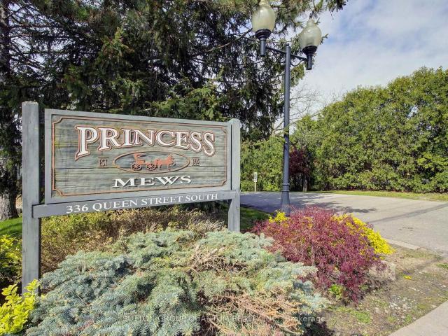 Attic for sale in Woburn, Ontario