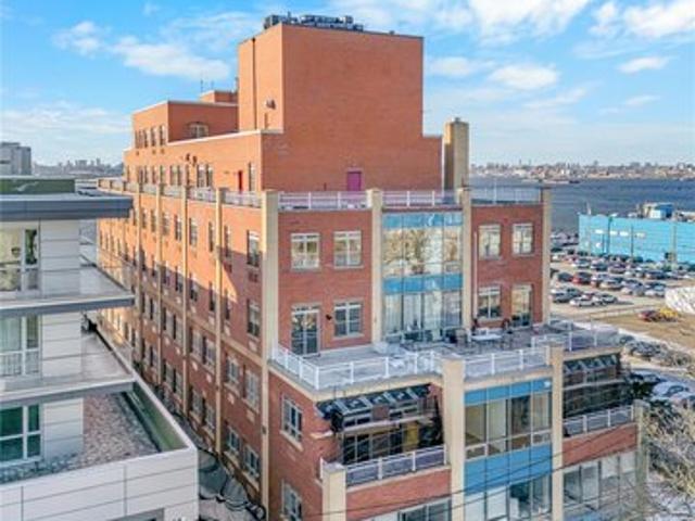 Condo for sale in Queens, Arverne