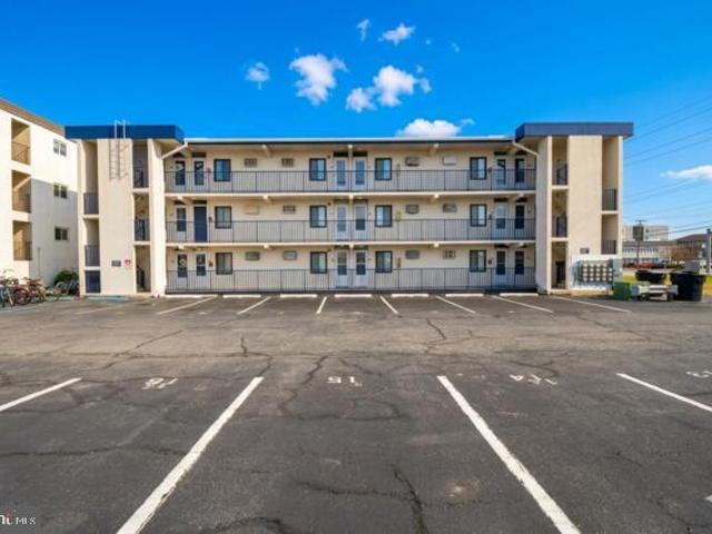 Condo for sale in Ocean City, Worcester County