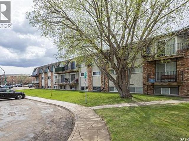 Condo for sale in Peat Place Apartments, Saskatoon