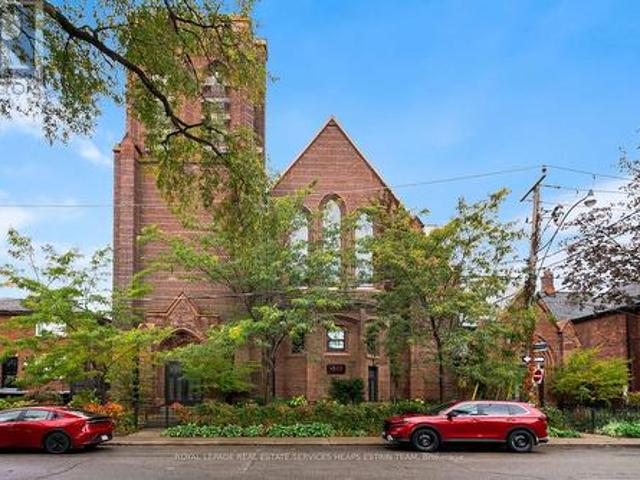 Townhouse for rent in Davenport, Toronto