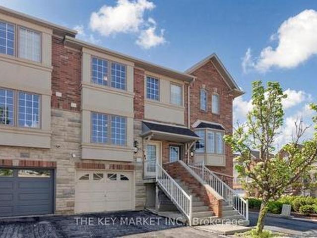 House for sale in Oakville, Ontario
