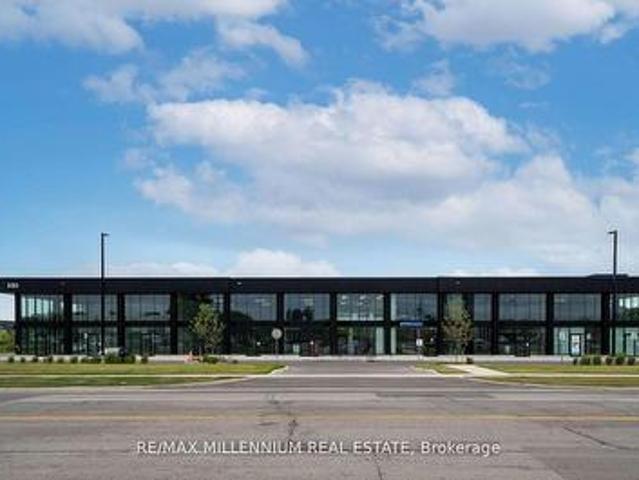 Commercial for rent in Oakville, Ontario
