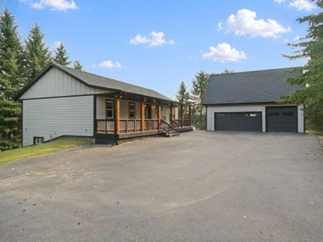 House for sale in Alberta