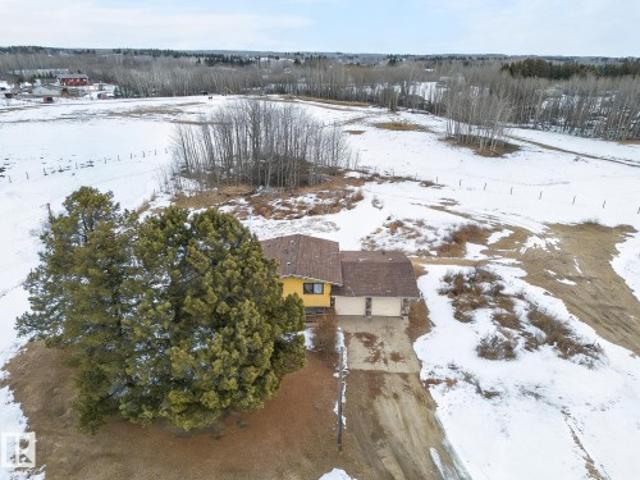 House for sale in Alberta