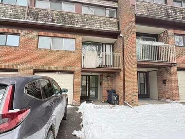 Townhouse for sale in Woburn, Ontario