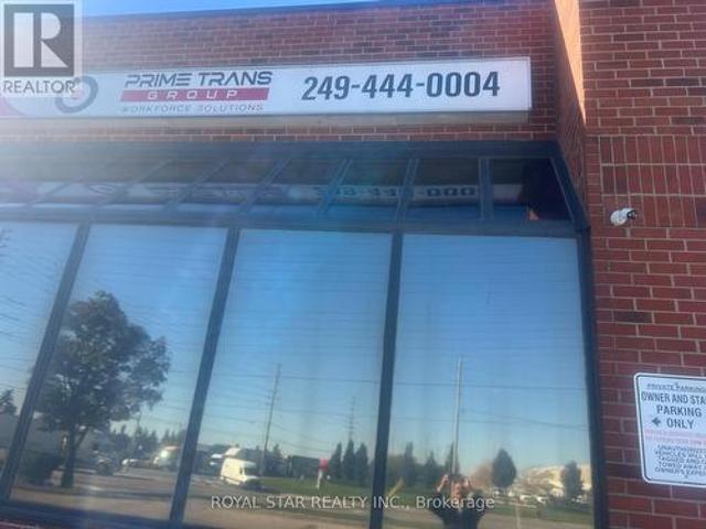 Commercial for rent in Mississauga, Ontario
