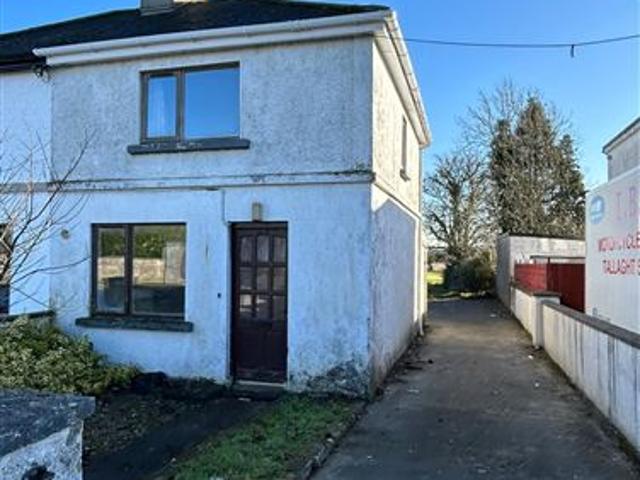 Semi Detached House for sale in Ballaghaderreen