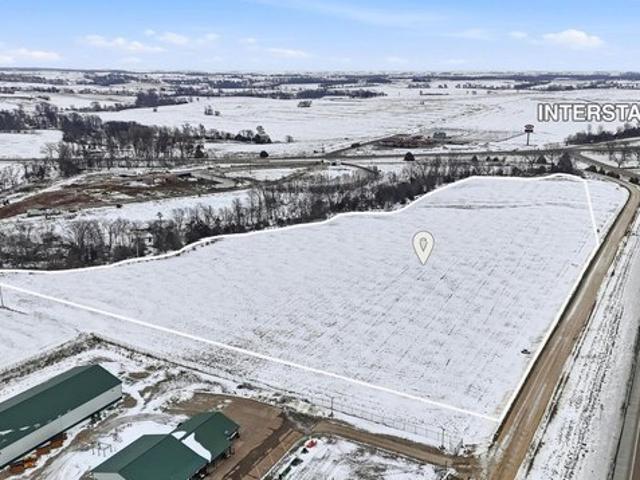 Land for sale in Cedar, Iowa