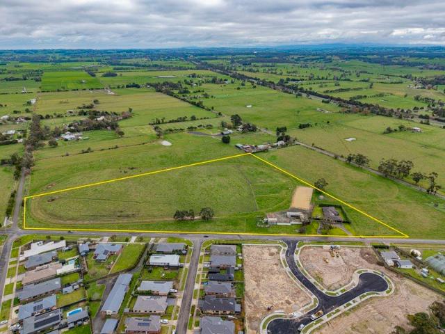 Cottage for sale in Yarragon