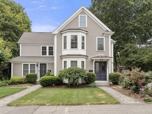 Condo for sale in Medfield, Massachusetts