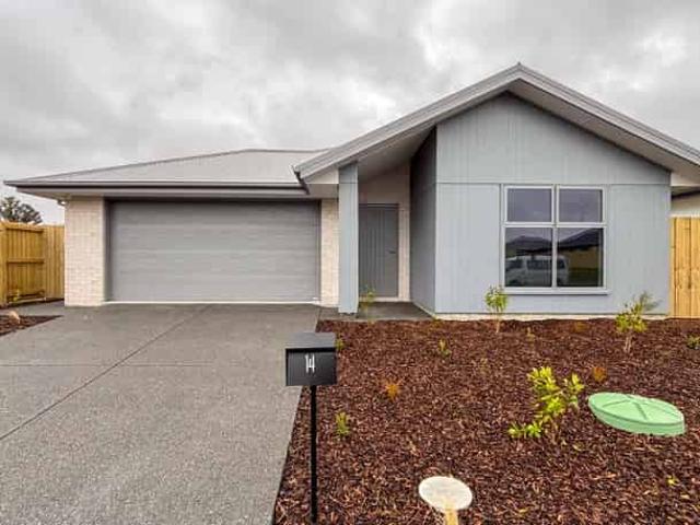 House for rent in Chaslands, Canterbury