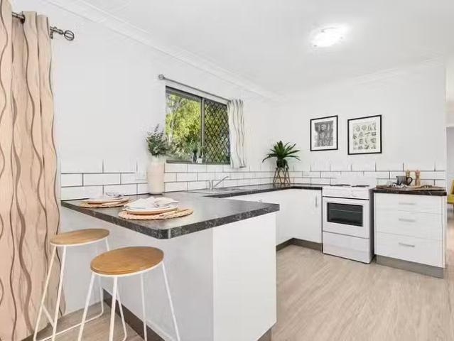 House for rent in Kelso, Queensland