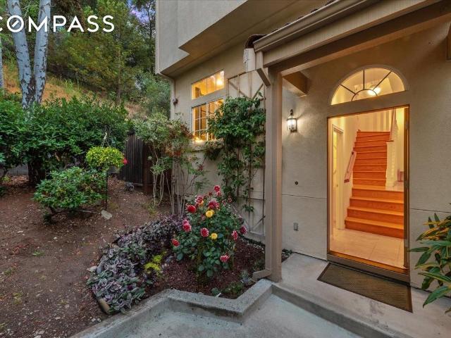 House for sale in Belmont
