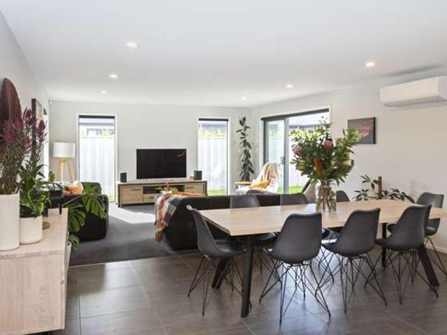 House for sale in Lincoln, Canterbury
