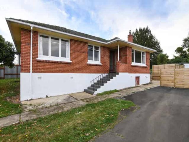 House for rent in Otakou