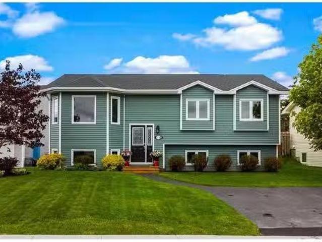 House for sale in Paradise, Newfoundland And Labrador