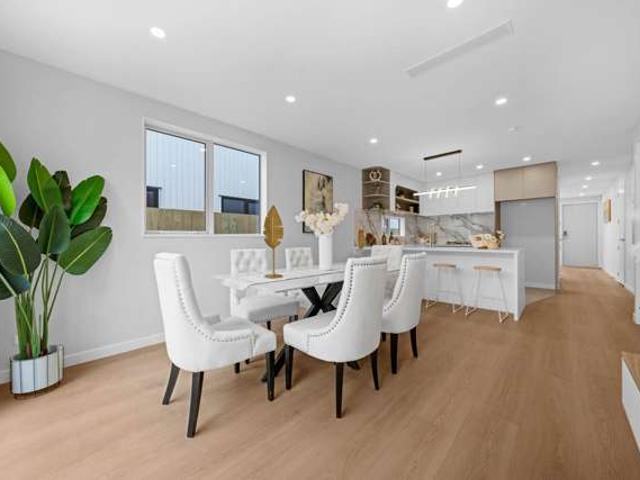 House for sale in Flat Bush, Howick