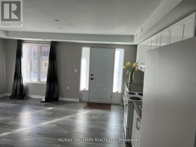 Townhouse for rent in Humber River—Black Creek, Toronto