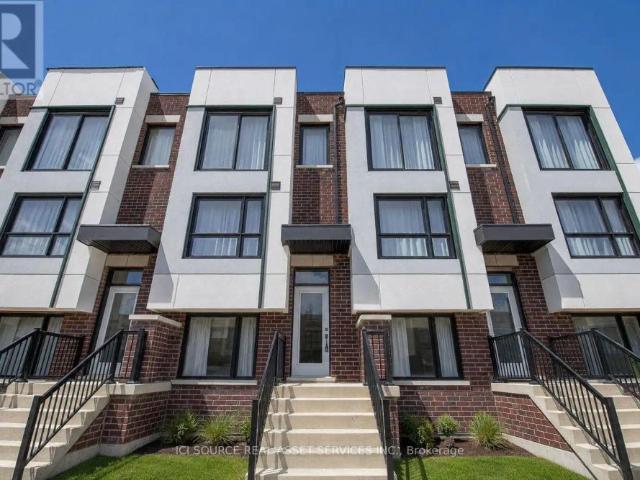 Townhouse for rent in Downtown, Ajax
