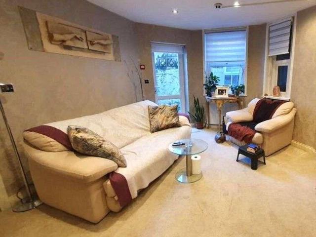 Flat for sale in West Cliff, Bournemouth