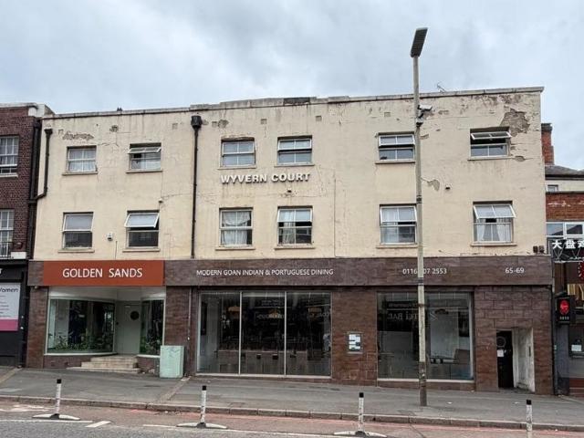 Flat for sale in Highfields, Old Wharf