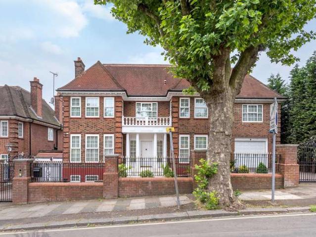 Farm for sale in Hampstead, Golders Green