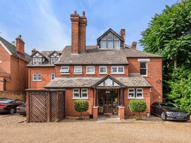 House for sale in Kew, Greater London